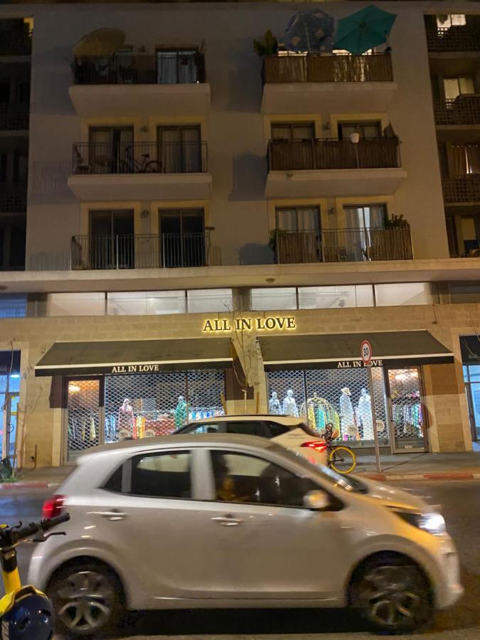 דירת סטודיו באווירת במתחם נגה,דקה הליכה מהים.